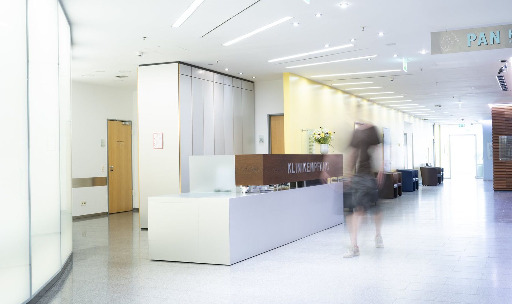 Klinikempfang – PAN Klinik Klinikempfang auf der Etage 3 in der PAN Klinik